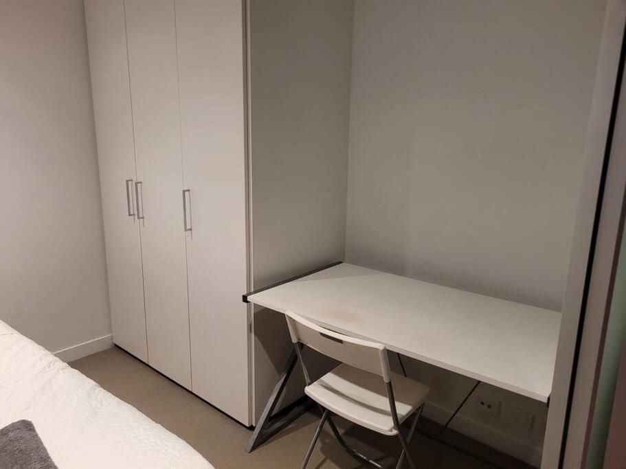 L22 1 Min To Southencross, Freetram, Pool, Sauna, Gym *