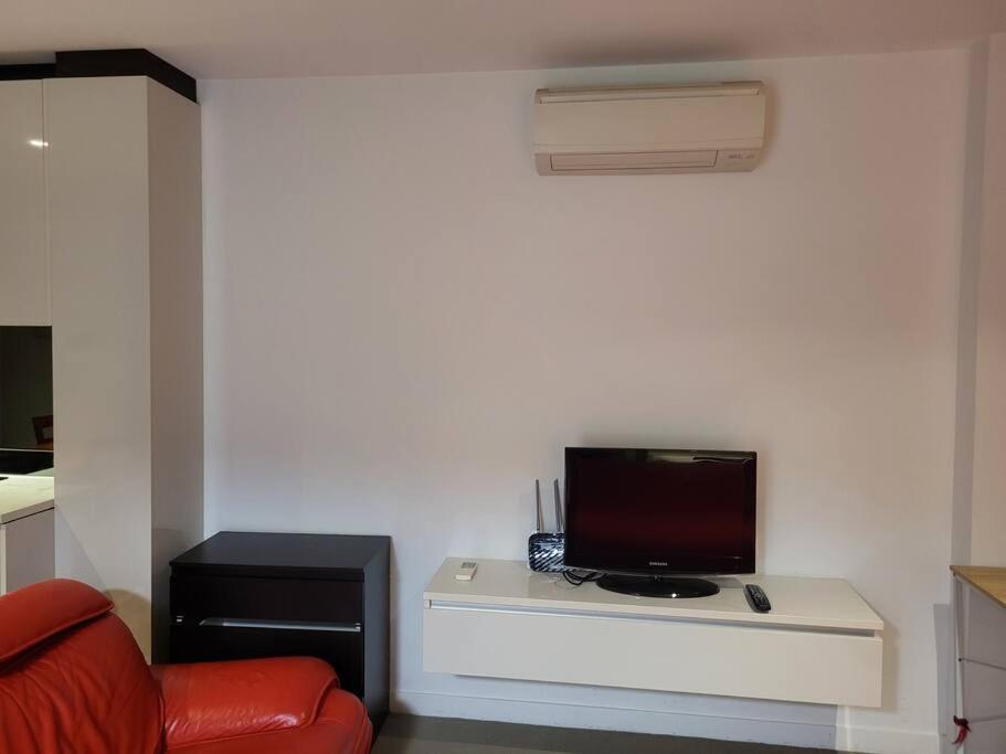 Apartment L22 1 Min To Southencross, Freetram, Pool, Sauna, Gym *