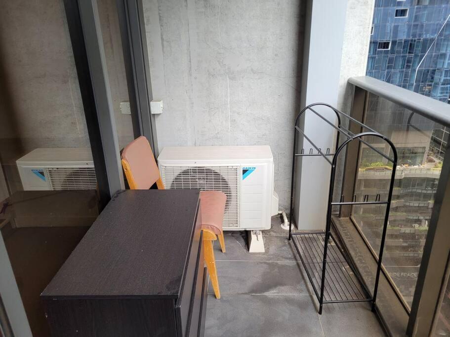 L22 1 Min To Southencross, Freetram, Pool, Sauna, Gym * Melbourne